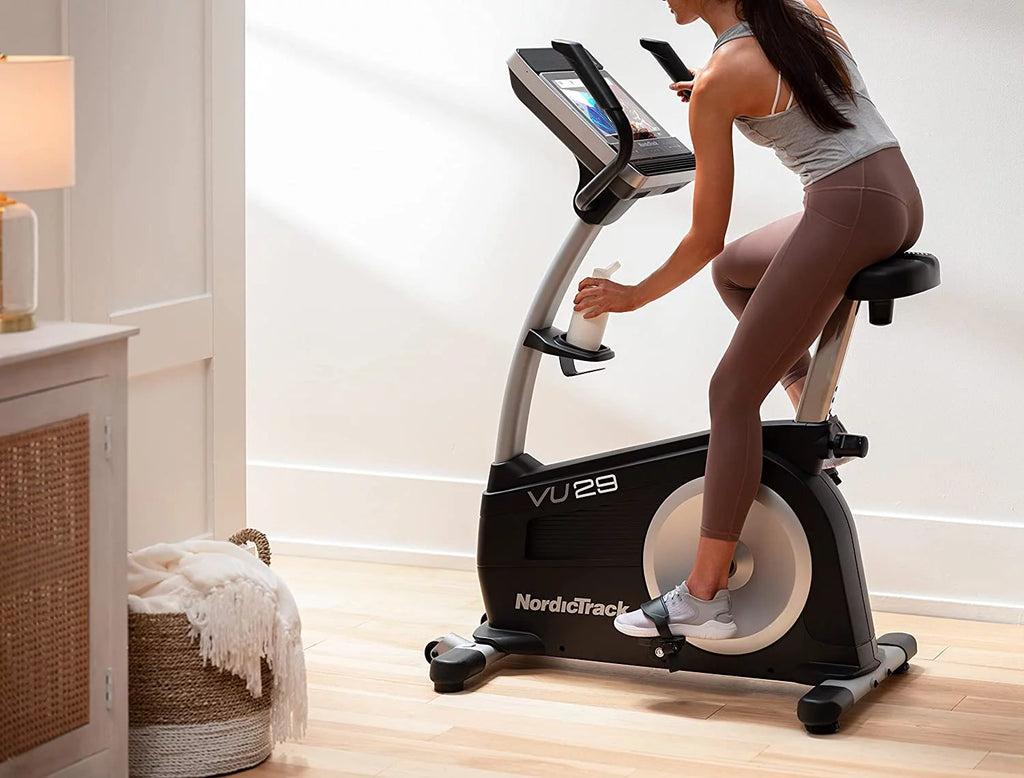 Recumbent Exercise Bike with 14” Touchscreen L79057