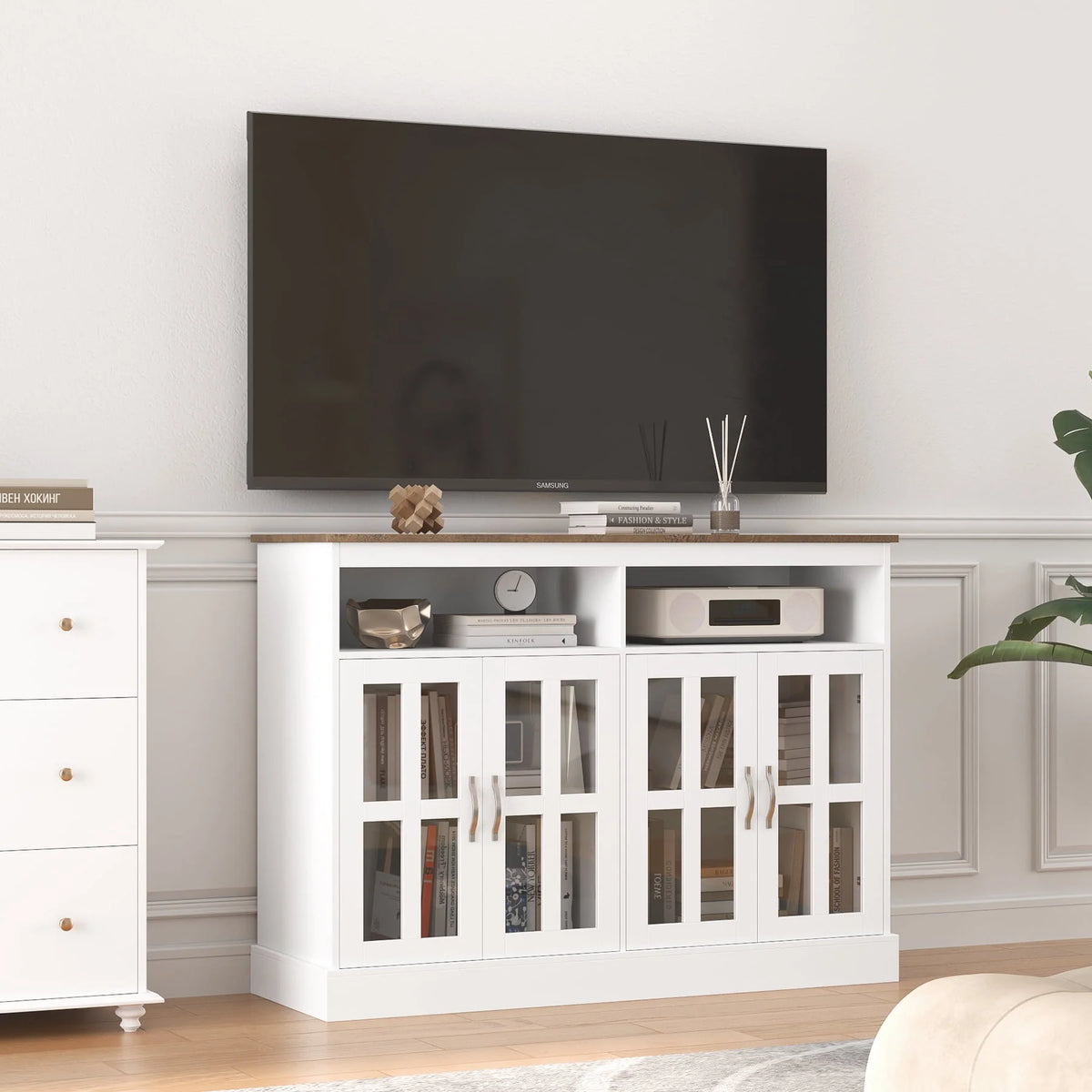 White Sideboard with Glass Doors Y341