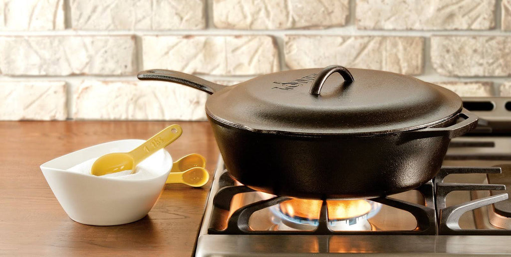 5 Quart Cast Iron Covered Deep Skillet X804
