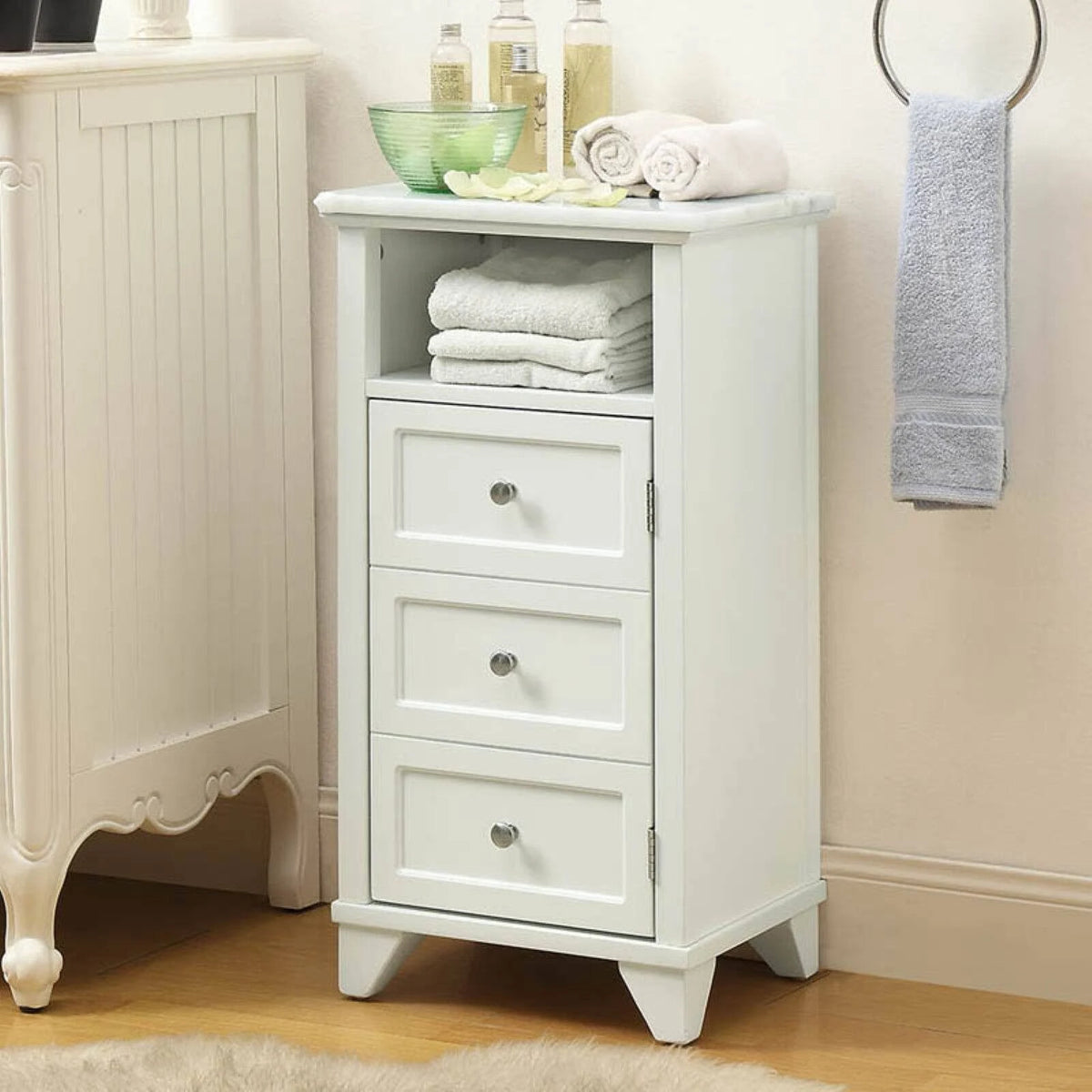 Cabinet O87328