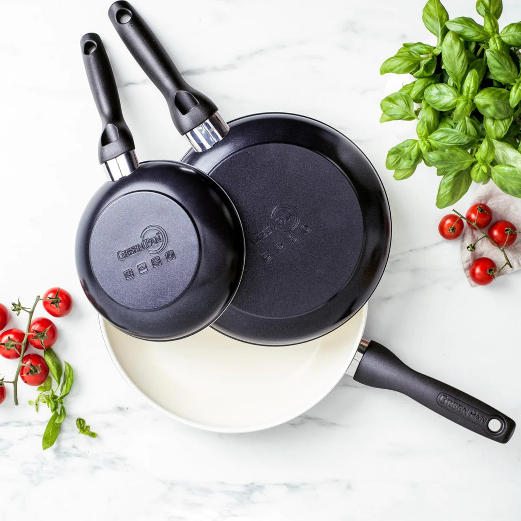 Black Ceramic Nonstick 7", 9.5" and 11" Frypan Set I50367