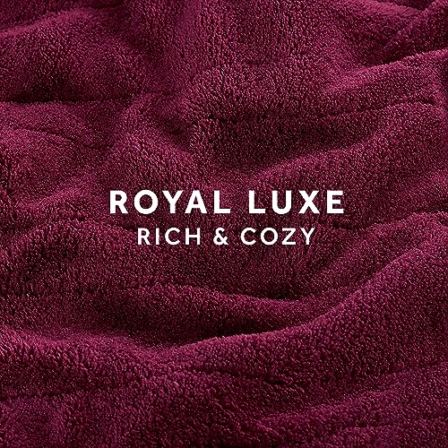 Emerald Electric Heated Throw Blanket, 50" x 60", 4 Heat Settings, Machine Washable W25876