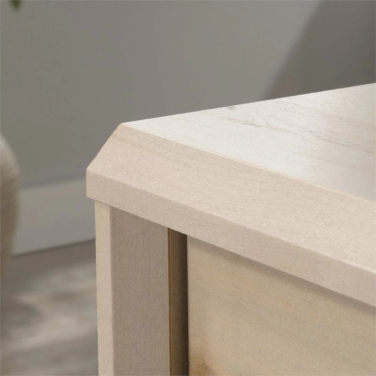 Contemporary Engineered Wood Lateral File Cabinet in Maple K401