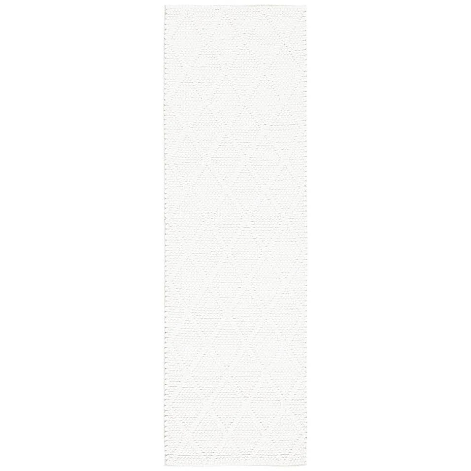 Ivory Runner K10320
