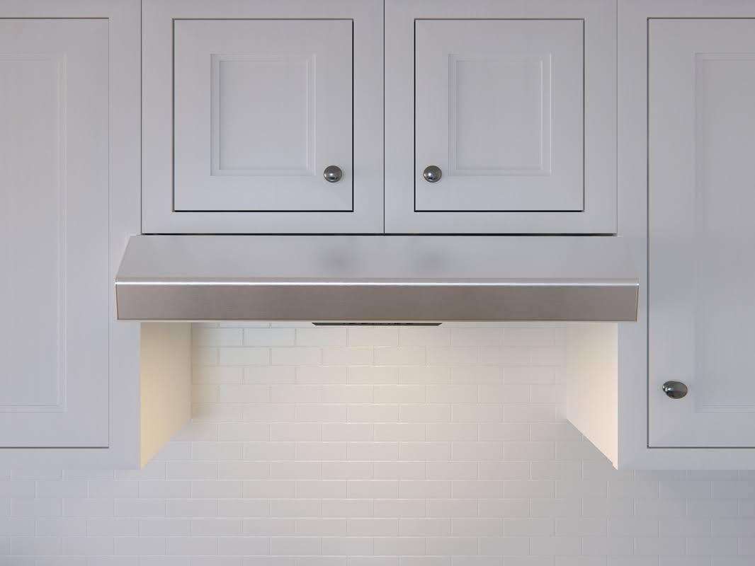 White Under-Cabinet Range Hood X6706