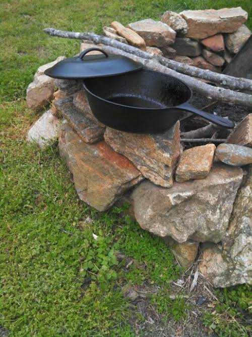 5 Quart Cast Iron Covered Deep Skillet X804