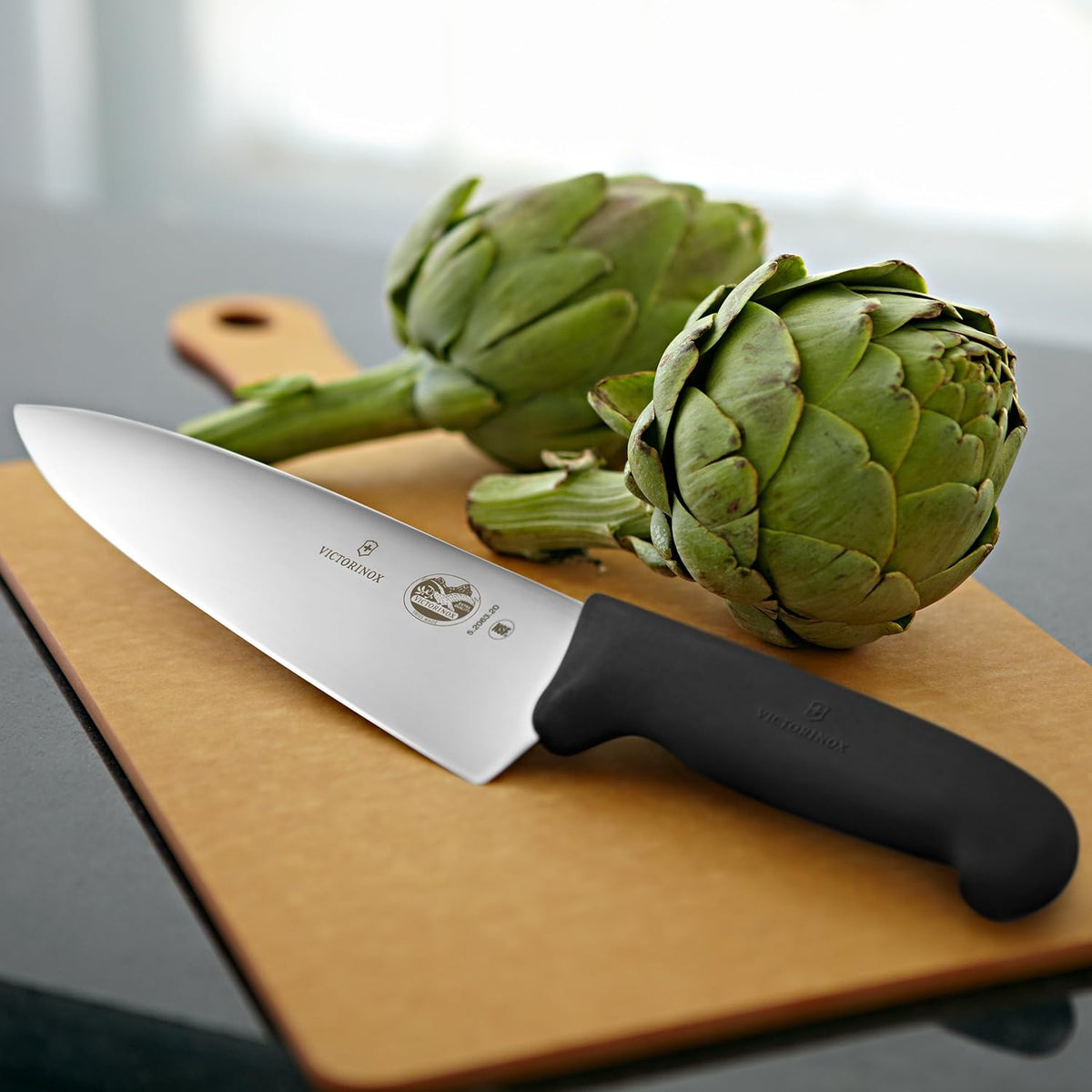 Black 8 in Straight Chef's Knife M936757