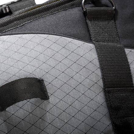 Triple Carbon Surfboard Bag R549
