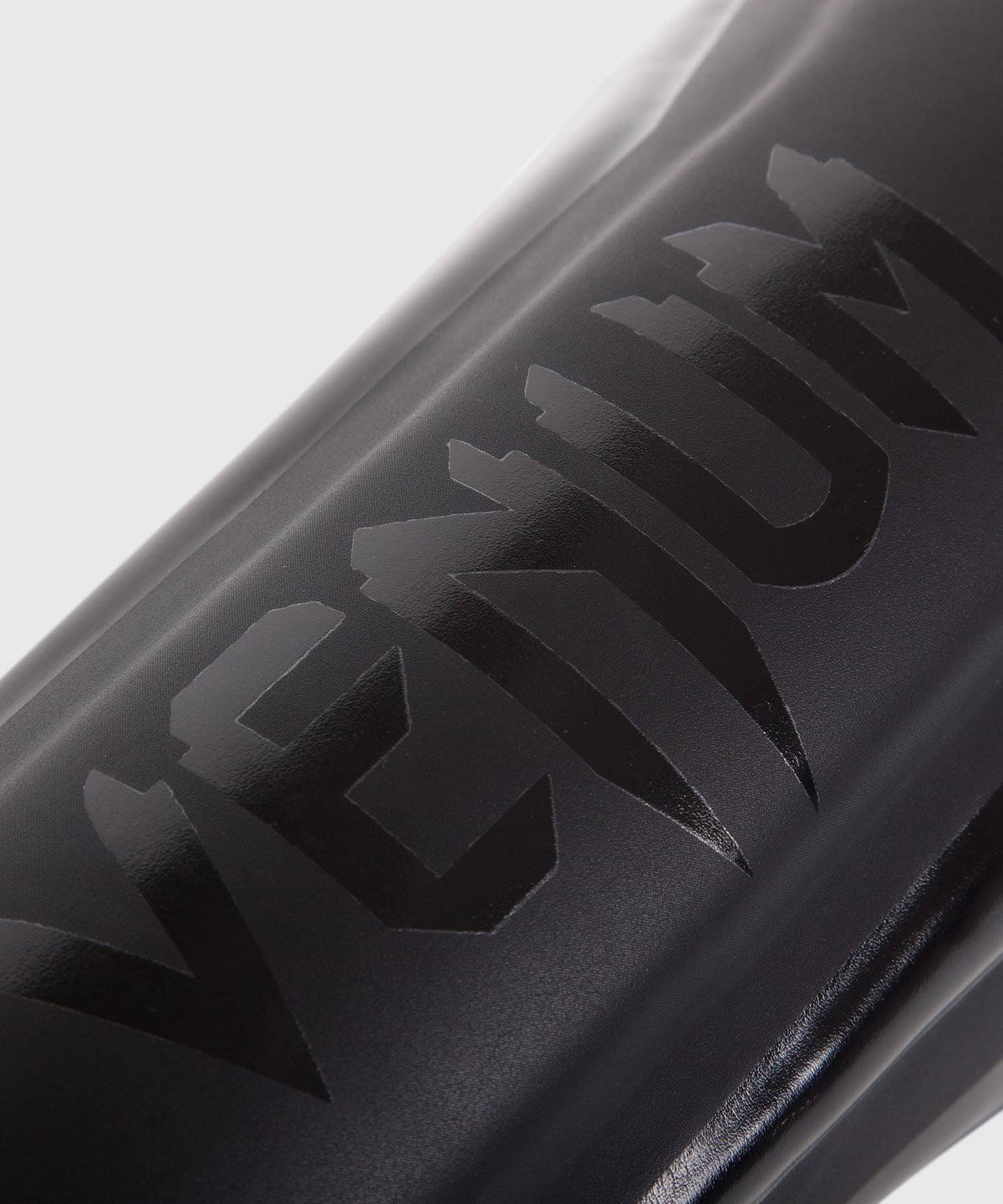 Venum Elite Shin Guards H985319