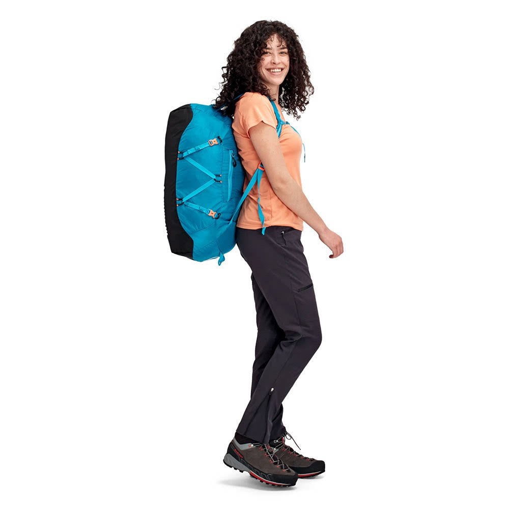 Cargo Light 40L Backpack G78877